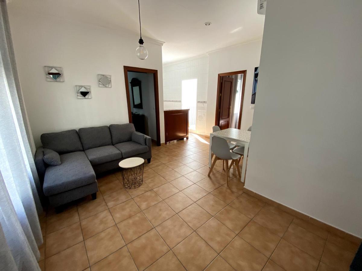 Apartamento Hostal Mellizo เลบริฆา ภายนอก รูปภาพ